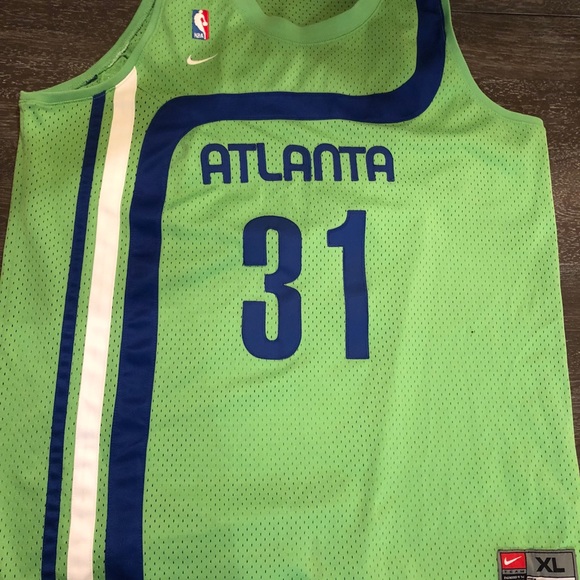 atlanta hawks green jersey